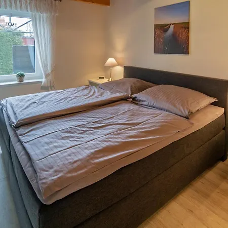 Holiday home Friedas Huus *